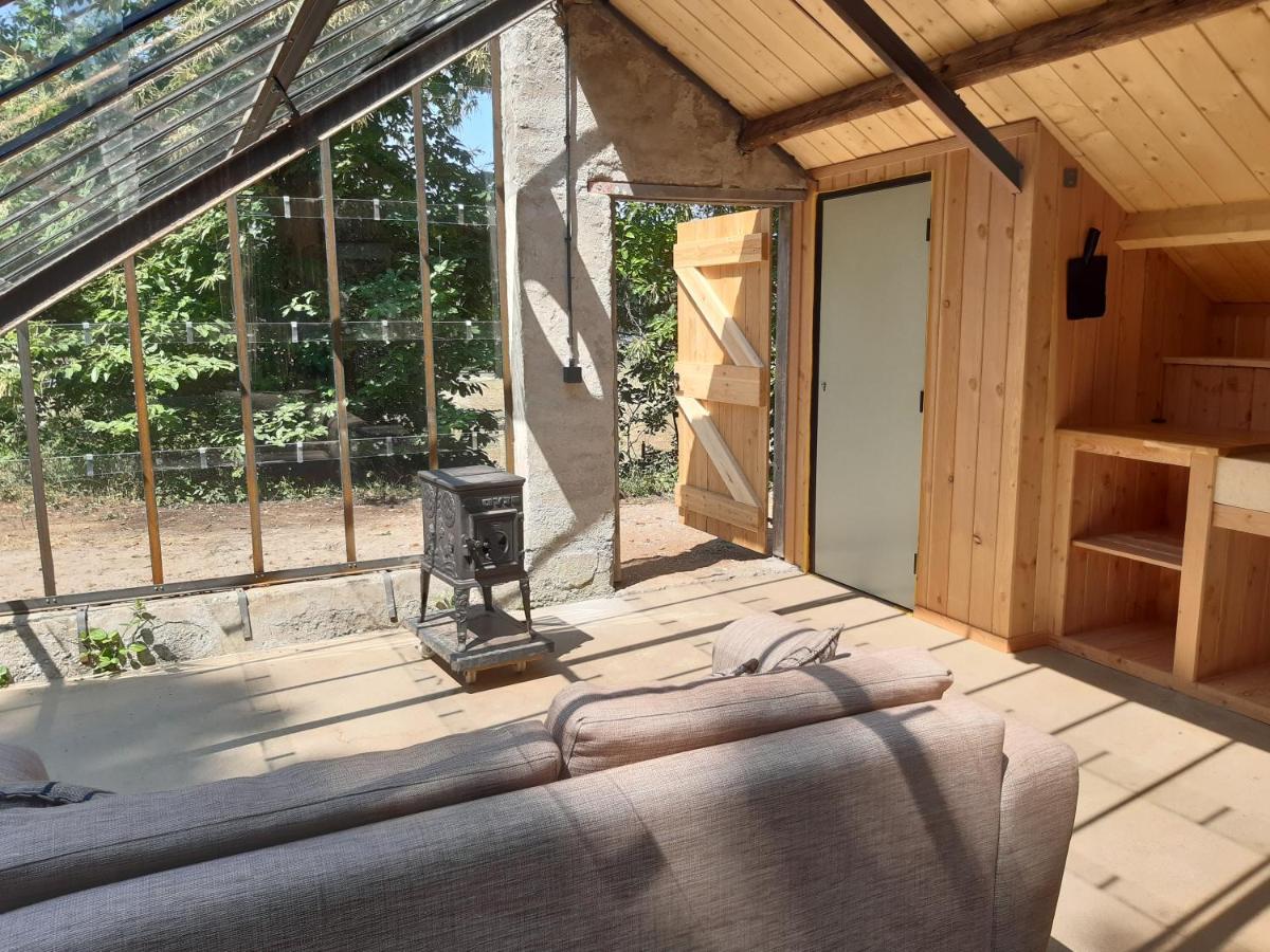 Natuurslaapkamer De Zaadeest Boskamer Lomm Ngoại thất bức ảnh