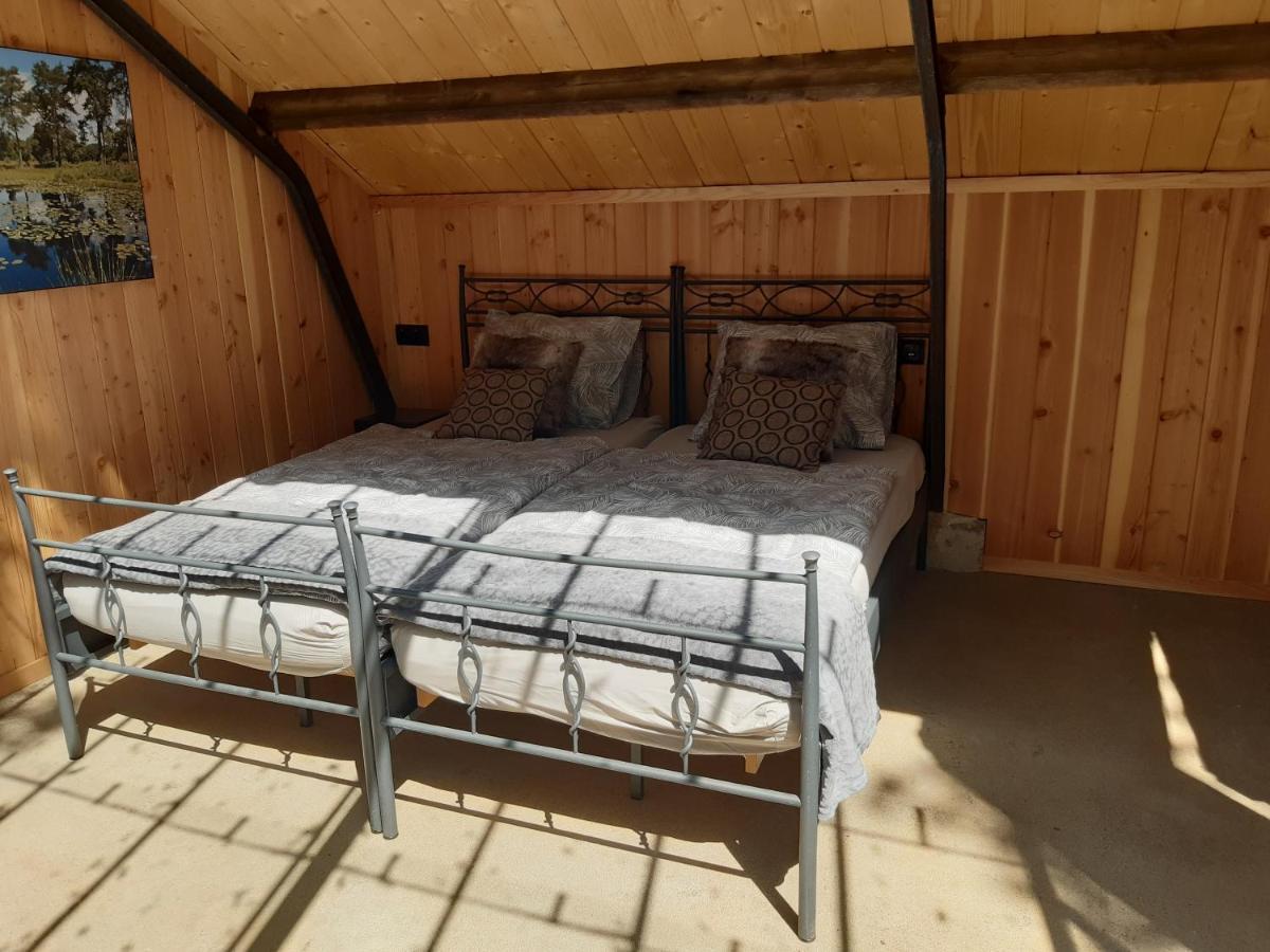 Natuurslaapkamer De Zaadeest Boskamer Lomm Ngoại thất bức ảnh