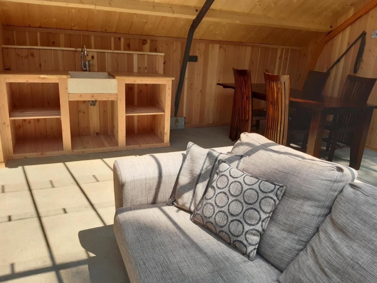 Natuurslaapkamer De Zaadeest Boskamer Lomm Ngoại thất bức ảnh